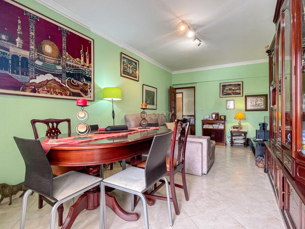 Apartamento T3 - Casal do Chapim - Odivelas - Garagem - Arrecadação - Image 3